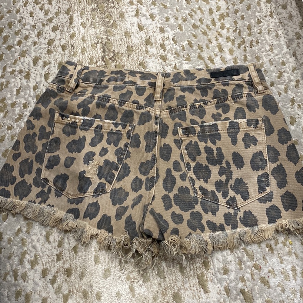 Fun Cheetah Shorts - Picture 3 of 4